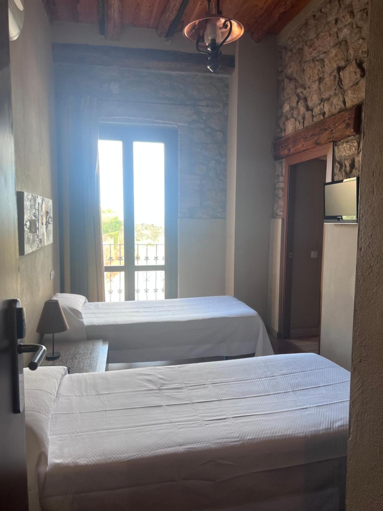 La Garbinada Hotel Torrebeses Exteriör bild