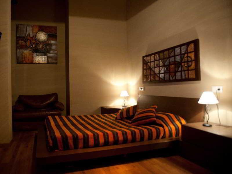La Garbinada Hotel Torrebeses Exteriör bild